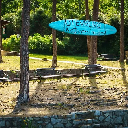 Hladina 3* Nebřich